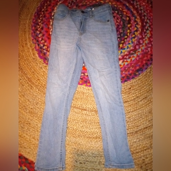 Jean - Picture 3 of 5